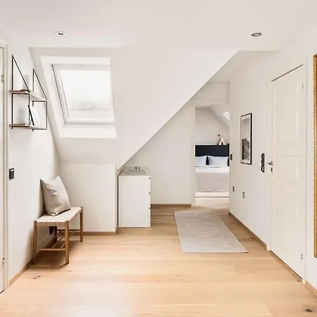 Apartment Flott Og Stor Midt I Sentrum
