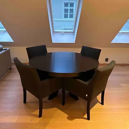 Flott Og Stor Midt I Sentrum * برغن